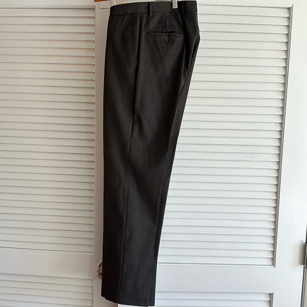 Barneys New York Co-Op 30” men’s dress pants